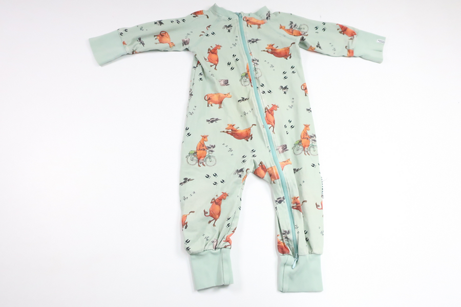 Pyjamas med Mamma Mu och Kräkan från Geggamoja - Storlek 74/80 - Grön