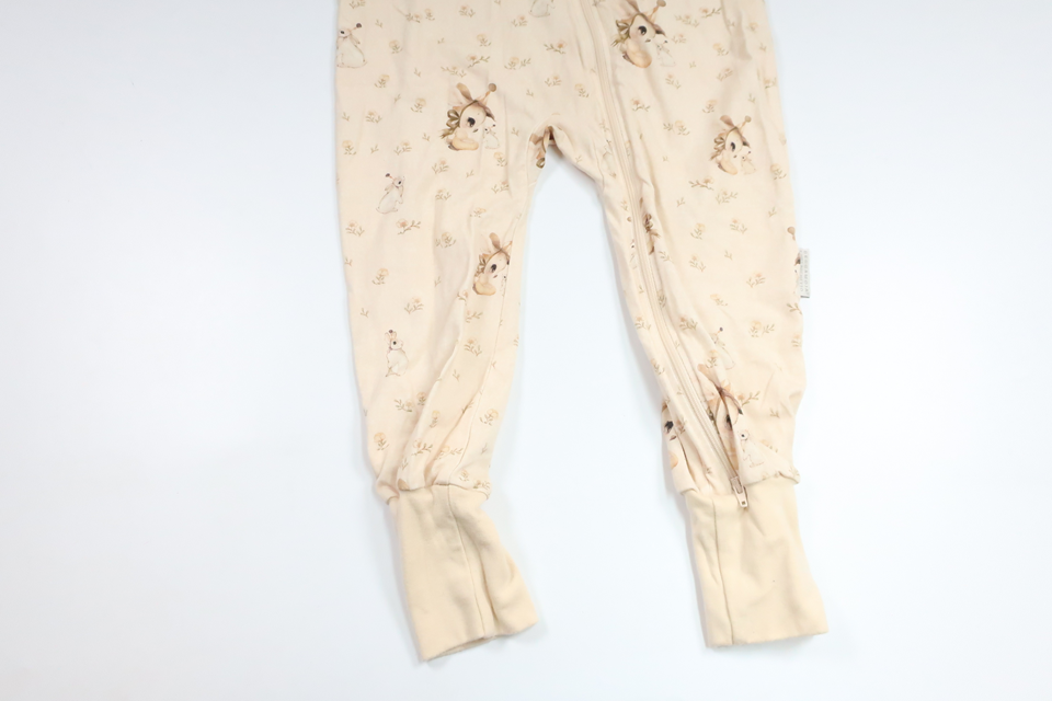 Jumpsuit från Geggamoja x Mrs Mighetto - Storlek 98/104 - Benvit