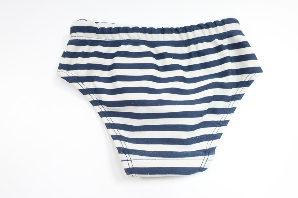 Randig badblöja från Åhléns - Storlek 62/68 - Marinblå