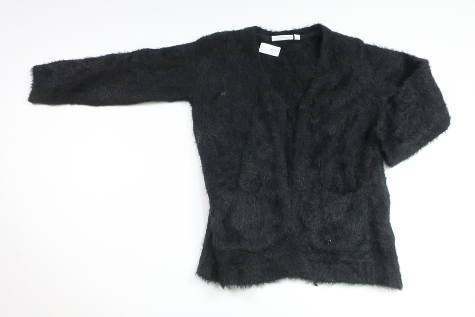 Lurvig kofta från Kappahl - Storlek 98/104 - Svart