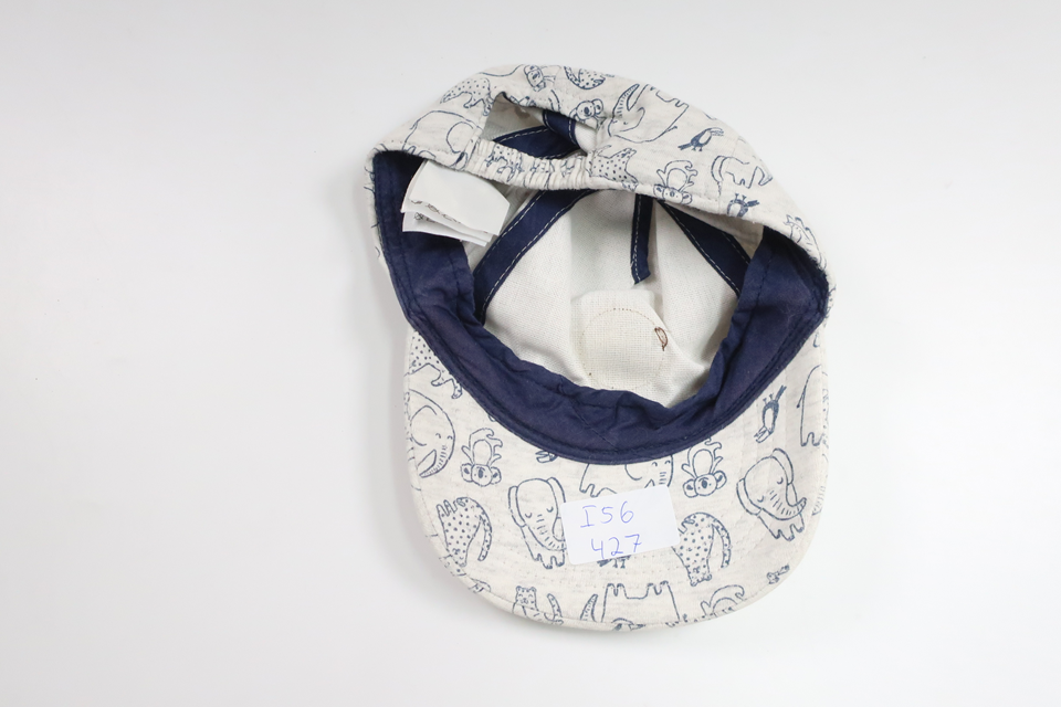 Keps från H&M - Storlek 74 - Grå