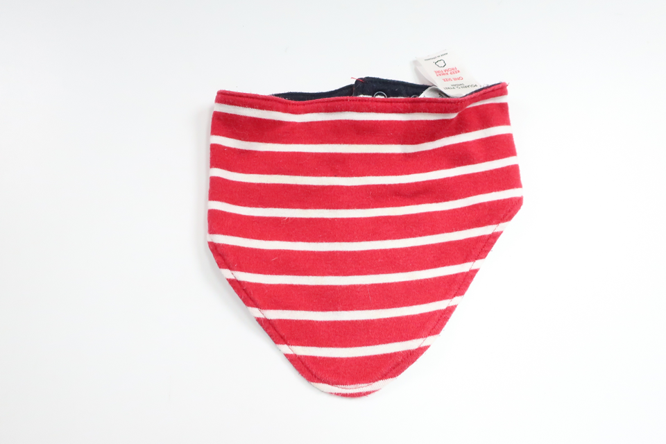 Randig haklapp från Polarn o. Pyret - Storlek One size - Röd