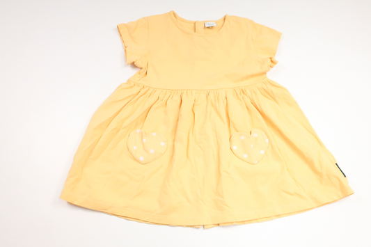 Klänning från Polarn o. Pyret - Storlek 122/128 - Gul