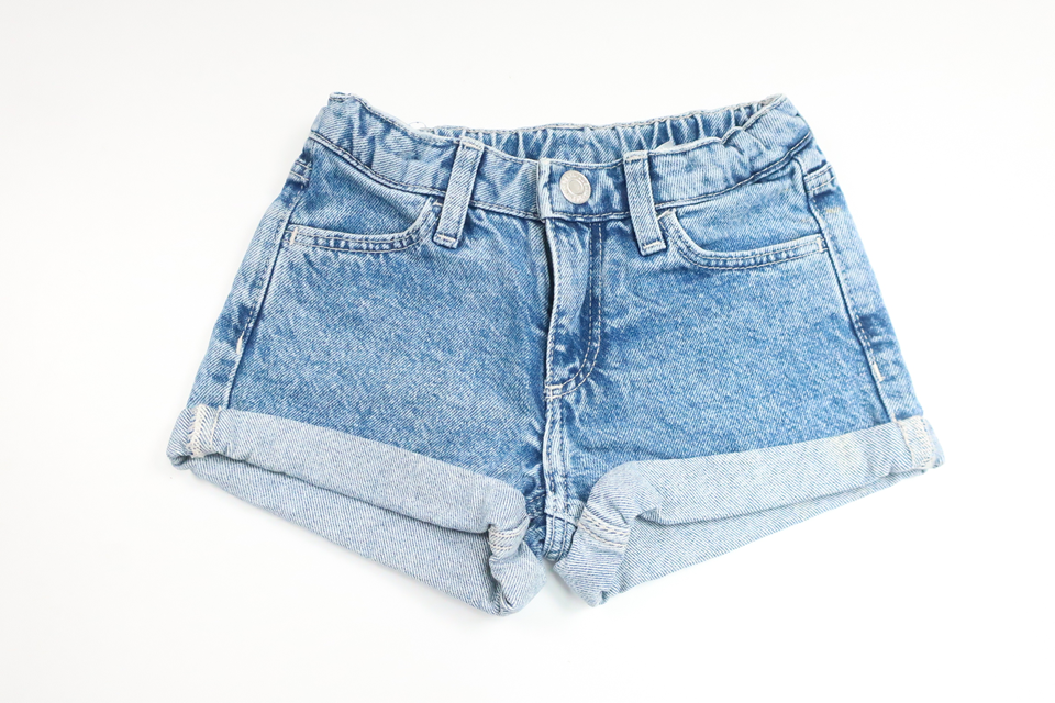 Jeansshorts från H&M - Storlek 98 - Denim