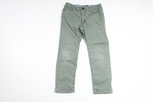 Chinos från Oshkosh B'gosh - Storlek 104 - Grön