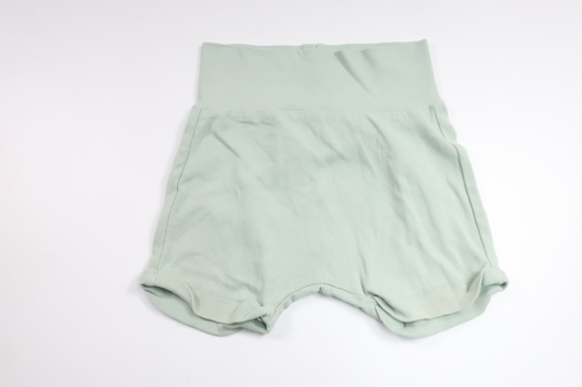 Shorts från H&M - Storlek 74 - Grön
