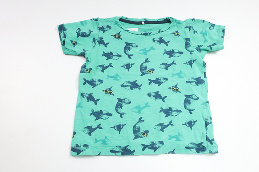 T-shirt från Name It - Storlek 104 - Blå