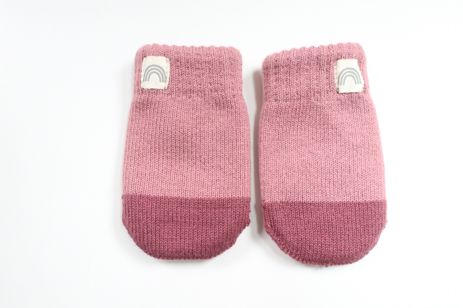 Stickad vantar från Lindex - Storlek 74/80 - Rosa