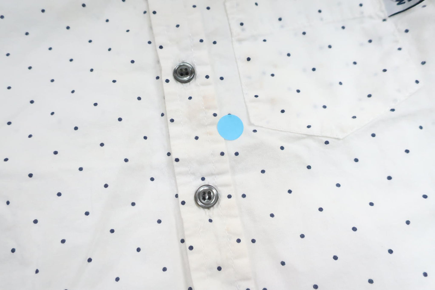 Prickig skjorta från Matou France - Storlek 80/86 - Vit