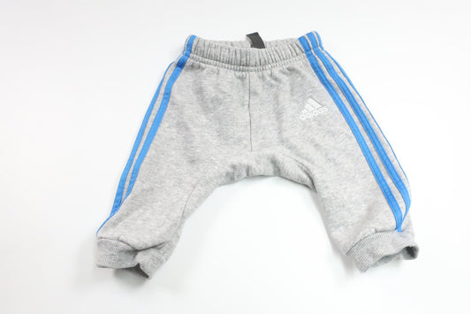 Byxor från Adidas - Storlek 56/62 - Grå