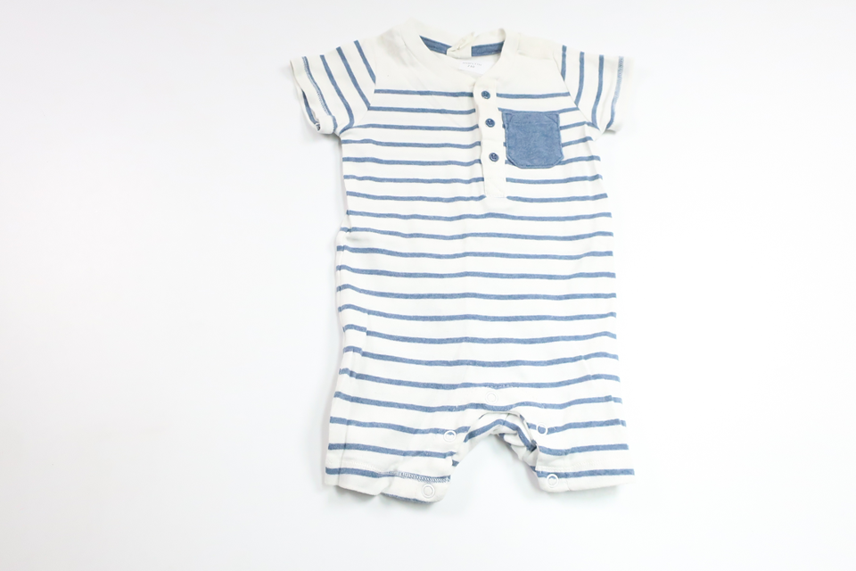 Randig jumpsuit från H&M - Storlek 68 - Vit