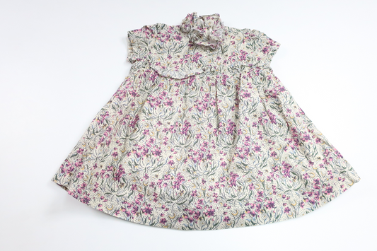 Blommig klänning från Gocco - Storlek 68/74 - Multi