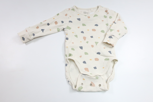 Ribbad body från BEBE - Storlek 70 - Benvit