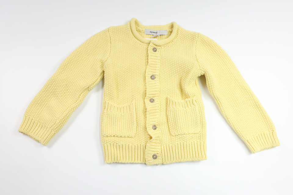 Stickad kofta från My Wear Baby - Storlek 80 - Gul