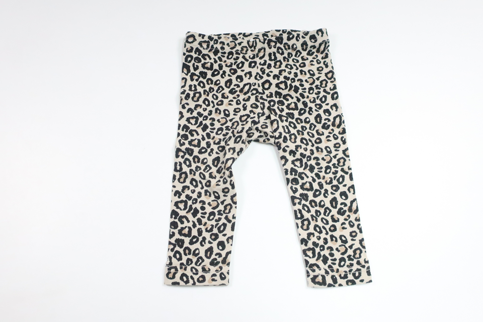 Leopardmönstrade leggings från Lindex - Storlek 56 - Beige