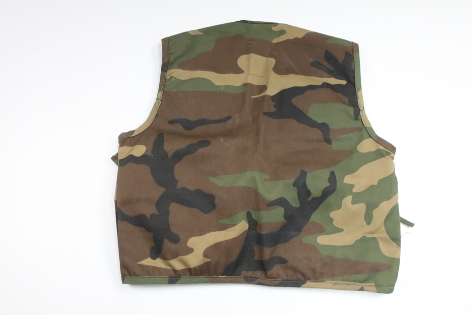 Militärmönstrad jägarväst från MFH - Storlek 110/116 - Grön