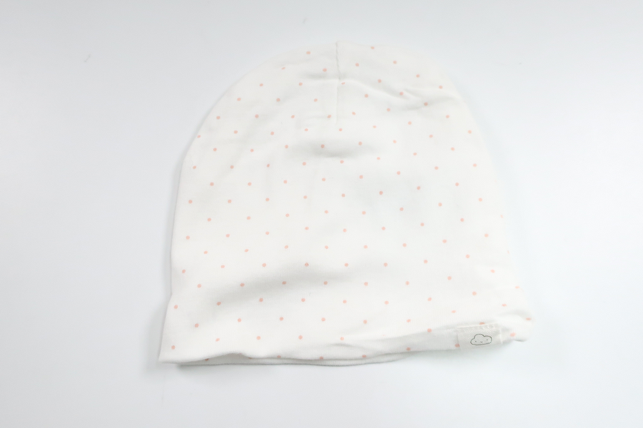 Prickig mössa från H&M - Storlek 74 - Vit