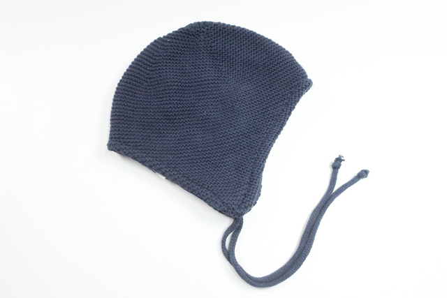 Stickad mössa från Lindex - Storlek 38/40 - Marinblå