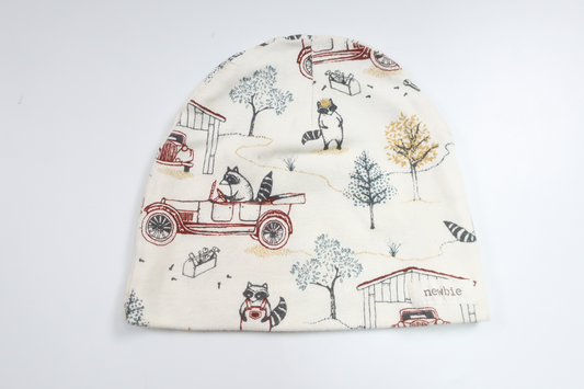 Mössa från Newbie - Storlek 44/46 - Vit