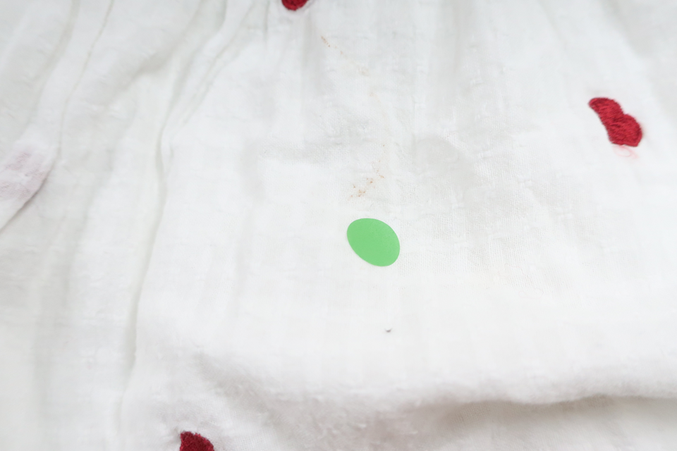 Klänning med hjärtan från Lindex - Storlek 80 - Vit