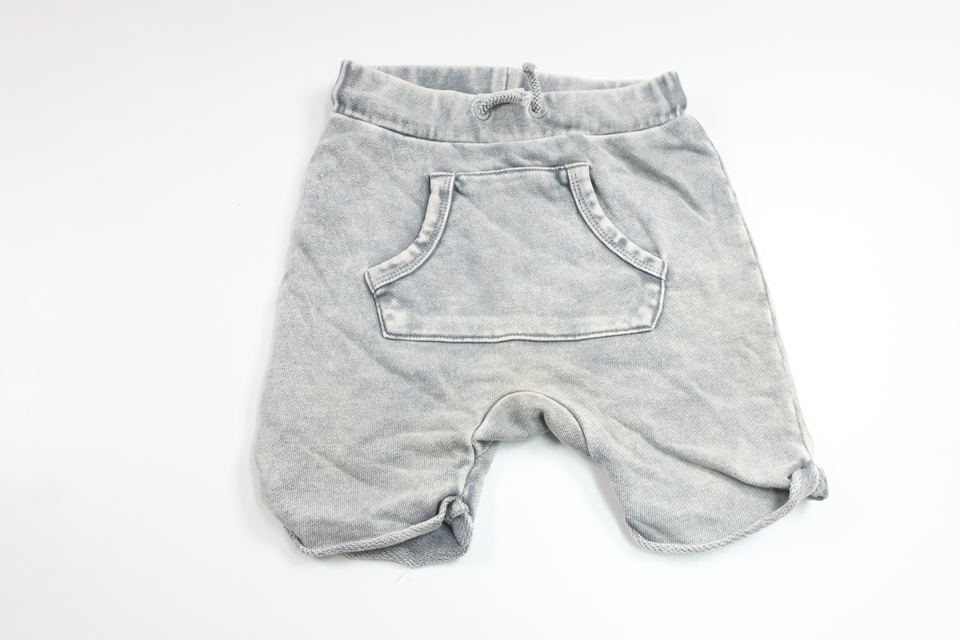 Shorts från H&M - Storlek 74 - Grå
