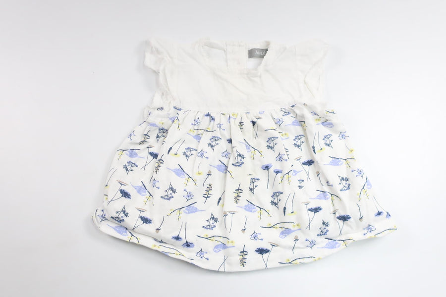 Klänning från Åhléns - Storlek 62/68 - Vit