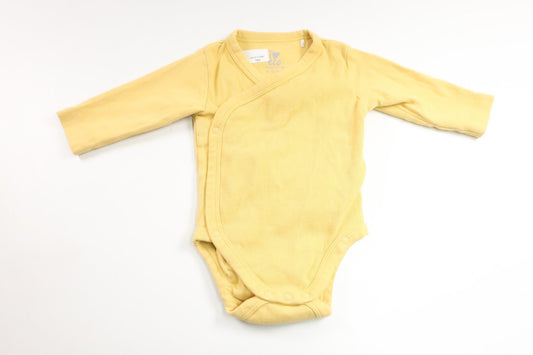 Ribbad omlottbody från ICA I Love Eco - Storlek 68 - Gul