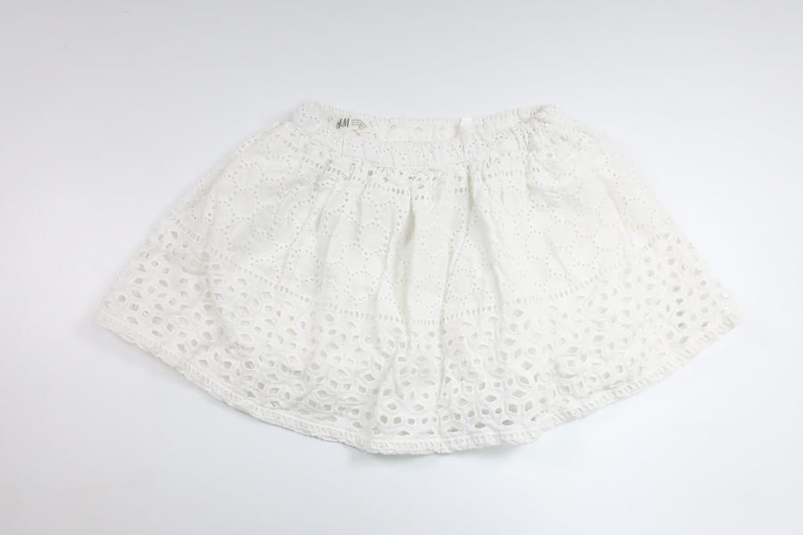 Broderad kjol från H&M - Storlek 110/116 - Vit