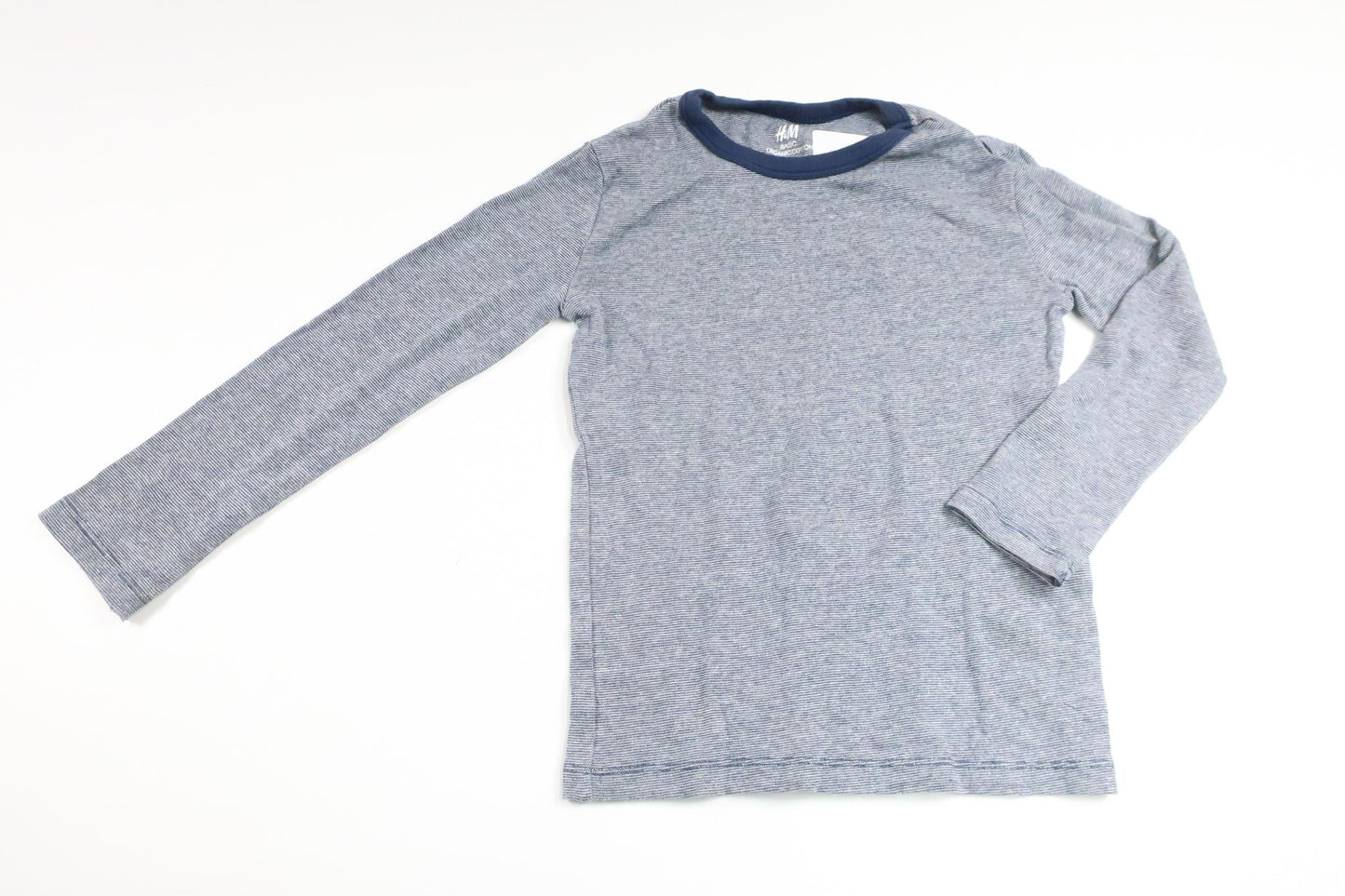 Tröja från H&M - Storlek 110/116 - Marinblå