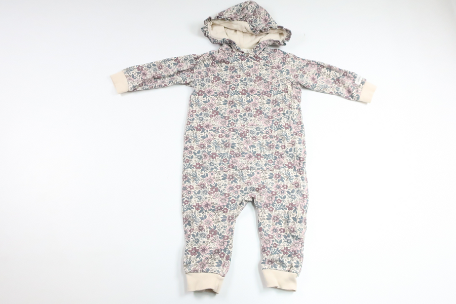 Blommig jumpsuit från Newbie - Storlek 74 - Lila
