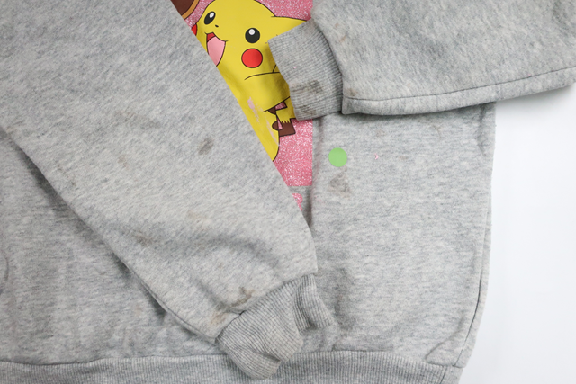 Sweatshirt Pokémon från H&M - Storlek 122/128 - Grå