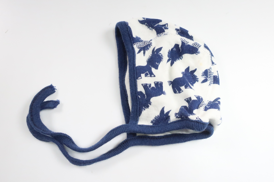 Hjälmmössa från Elite Trikå - Storlek 56/62 - Vit