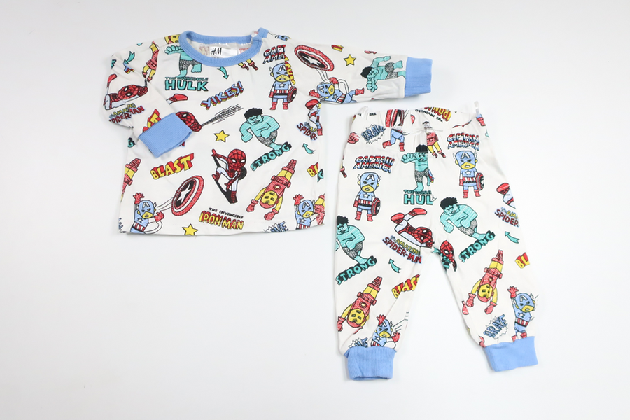 Tvådelad pyjamas med Marvel från H&M - Storlek 56 - Vit