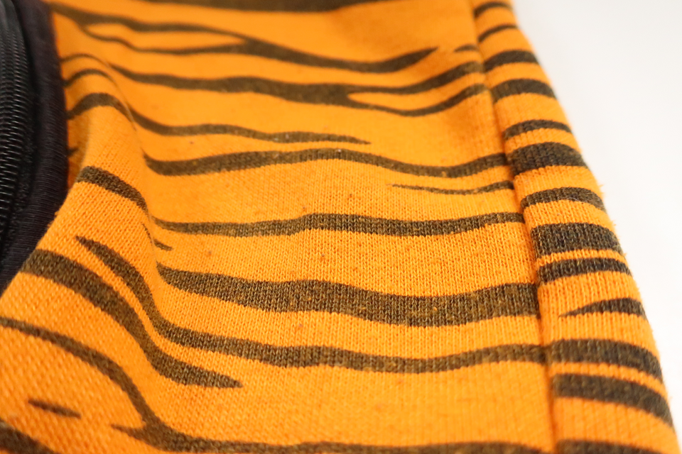 Tigermönstrad overall från Petter & Kajsa - Storlek 80 - Orange