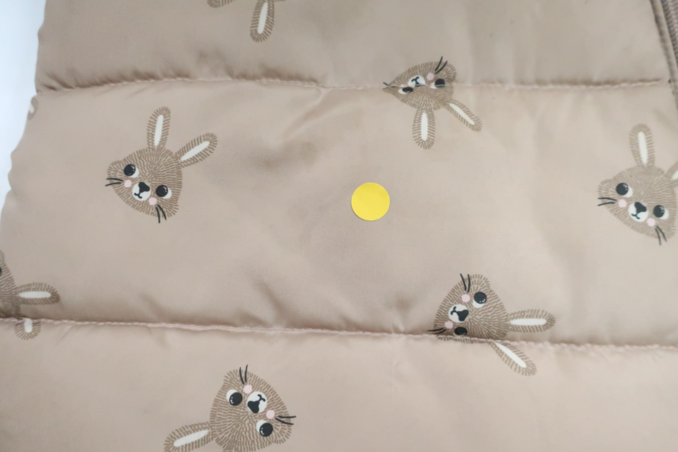 Overall med kaniner från Kappahl - Storlek 80 - Beige