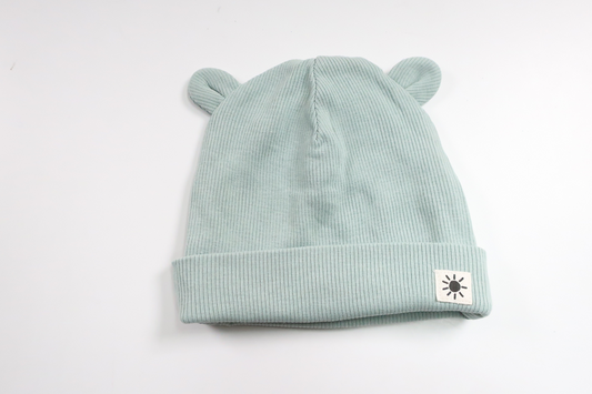 Ribbad mössa med öron från Lindex - Storlek 36/38 - Grön