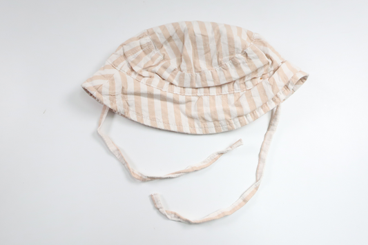 Randig solhatt från H&M - Storlek 74/80 - Beige