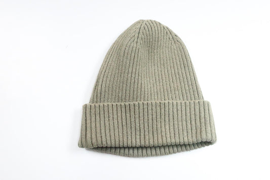 Ribbstickad mössa från Lindex - Storlek 48/50 - Grön