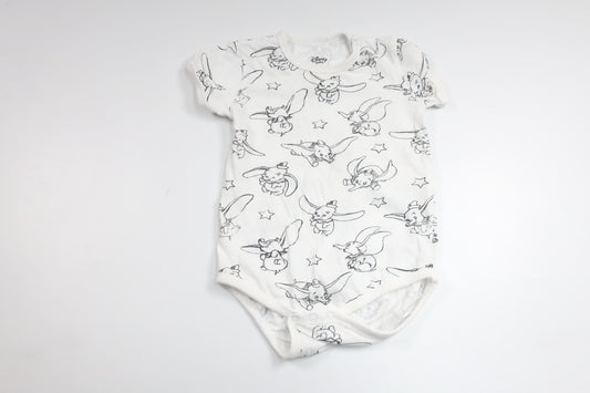 Body med Dumbo från Disney - Storlek 74/80 - Vit