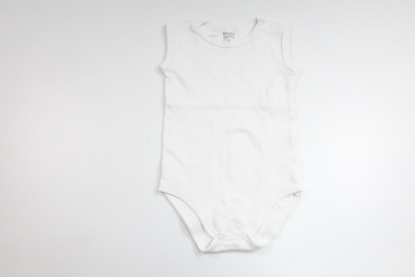 Linnebody från Basic U - Storlek 80 - Vit