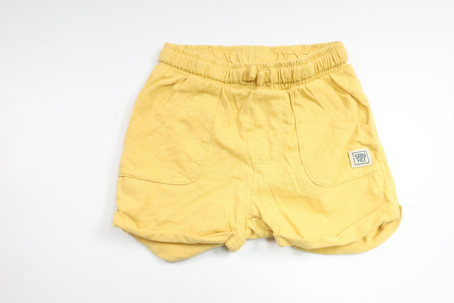 Shorts från SRNHLT - Storlek 86 - Gul