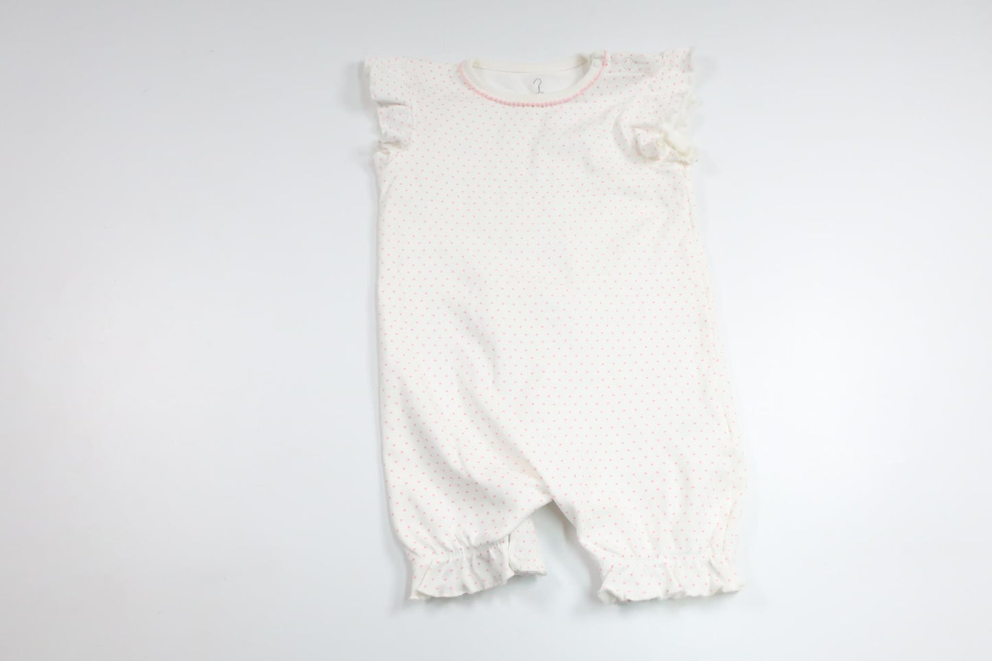 Prickig pyjamas från Pytteliten - Storlek 86 - Vit