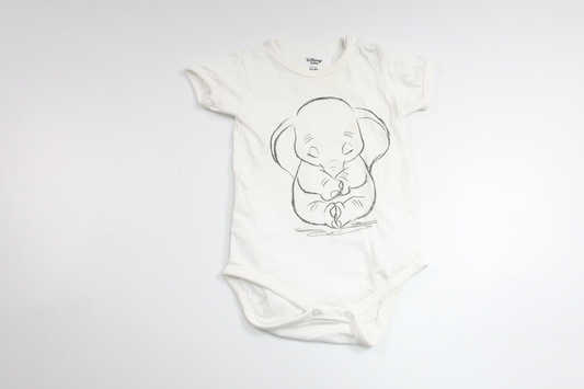 Body med Dumbo från Disney - Storlek 74/80 - Vit