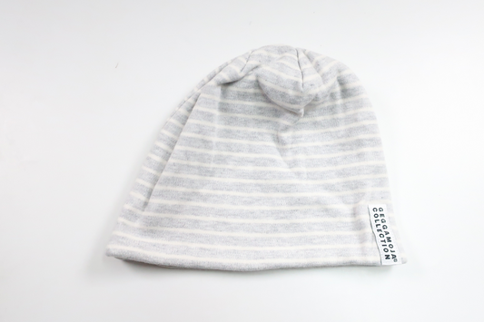 Randig mössa från Geggamoja - Storlek 74/80 - Grå