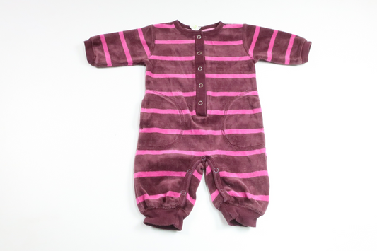 Randig jumpsuit i fleece från Parvel - Storlek 50/56 - Lila