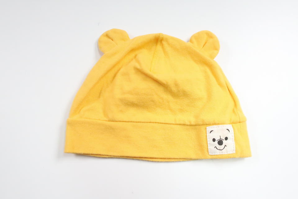 Mössa Nalle Puh från H&M - Storlek 56 - Gul