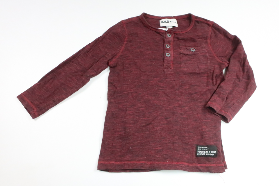 Tröja från Denim Day - Storlek 98/104 - Vinröd