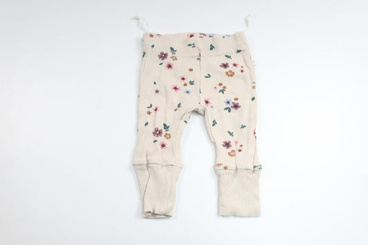 Ribbade byxor från Tiny One - Storlek 50 - Beige