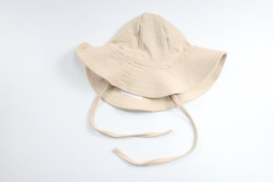 Mjuk solhatt från Lindex - Storlek 40/42 - Beige