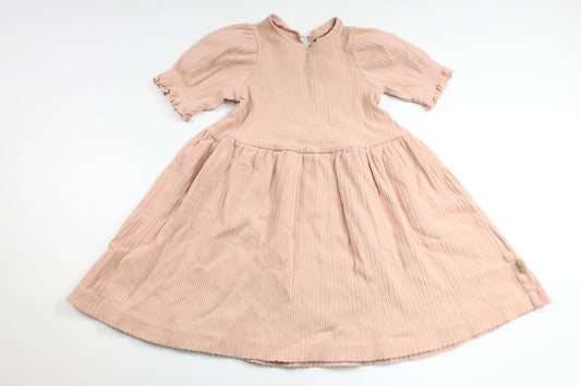 Klänning från PompdeLux - Storlek 104 - Rosa